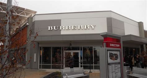 burberry suits toronto premium outlet|luxury outlets in Toronto.